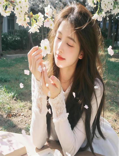 我最爱的女人们在线观看_《意大利空姐》电影在线观看_为什么女人喜欢又大又粗